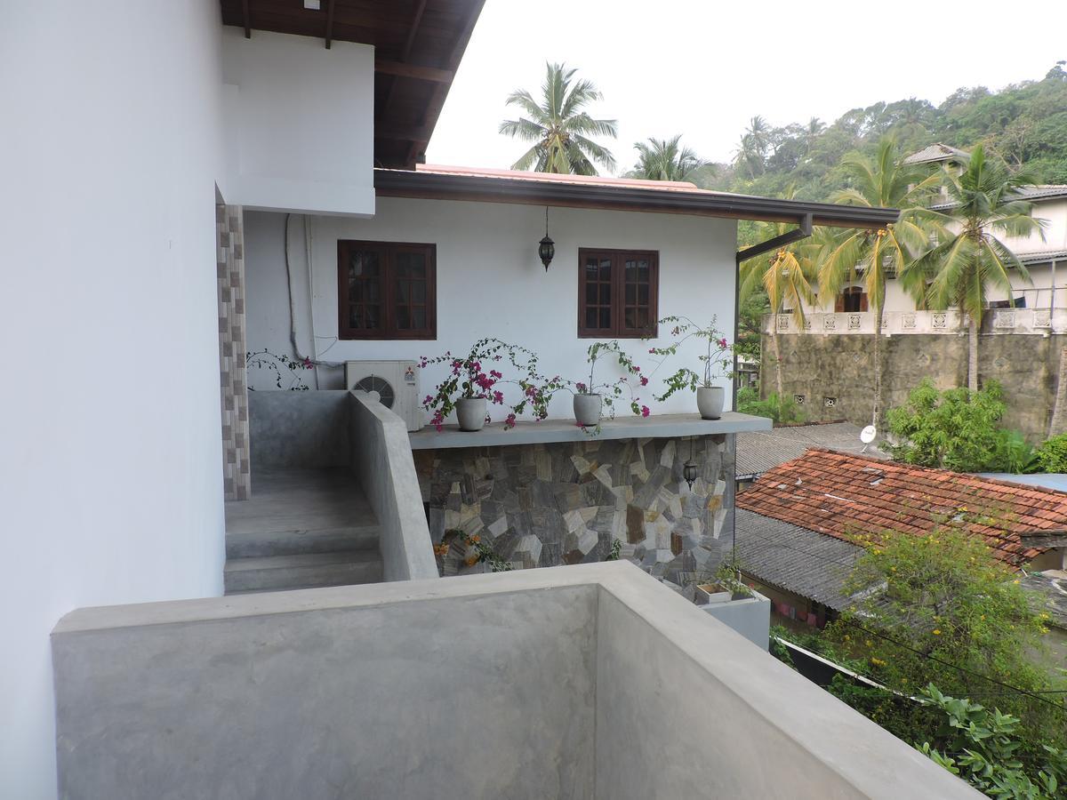 Asantha Guest House Unawatuna Luaran gambar
